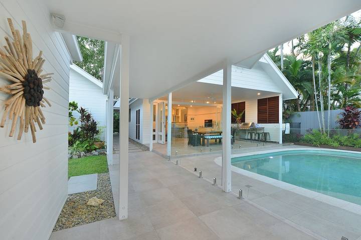 Holiday home for 10 people, with terrace and garden in Port Douglas