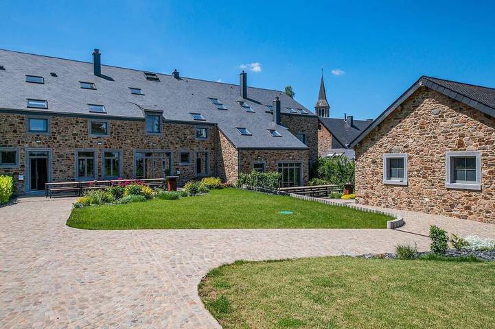 Ferienhaus für 20 Personen, mit Garten und Terrasse