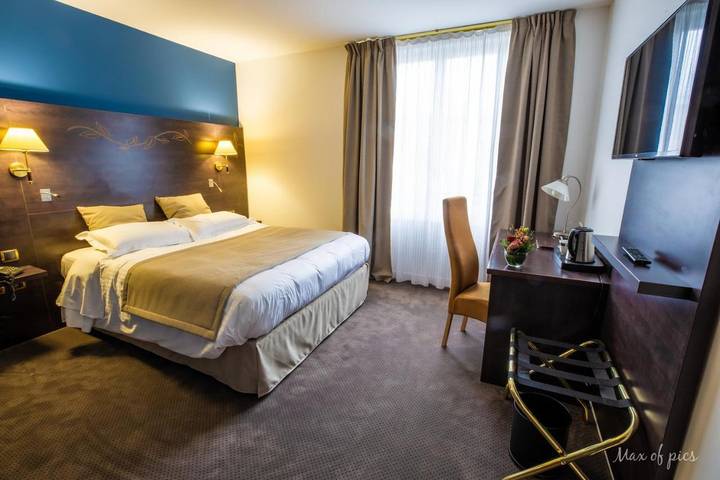 Hôtel pour 2 personnes, avec Terrasse ainsi que Jacuzzi et Sauna