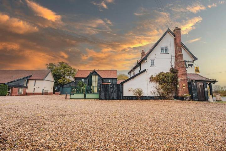 B&b for 4 people, with Terrace and Garden in Suffolk