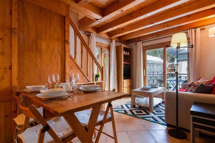 Chalet pour 4 personnes, avec balcon dans Argentière