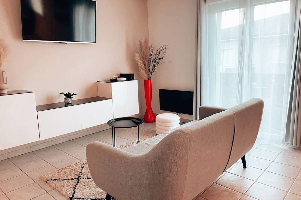 Entire apartment, • Airbus - 4 min airport - Parking in Blagnac, Haute-Garonne