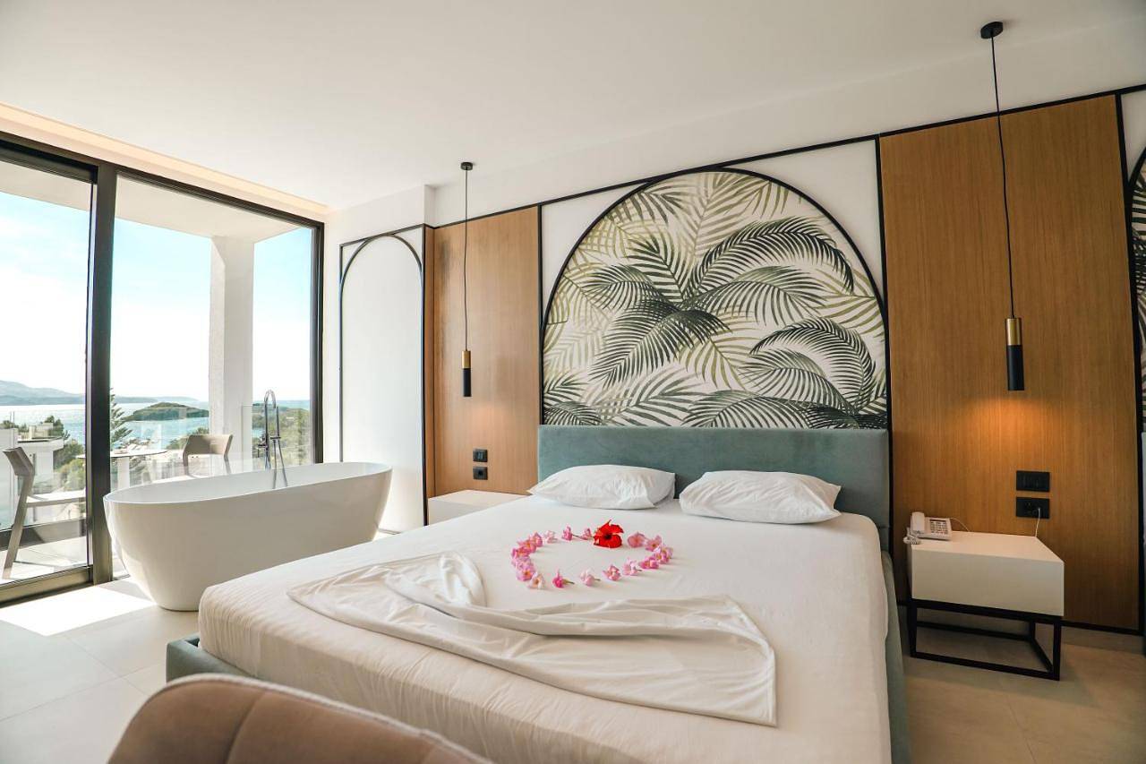 Colosseum Hotel in Ksamil, Wlora