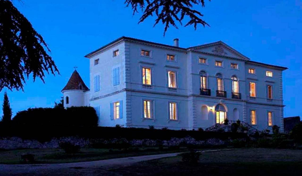 Chambres d'Hôtes du Chateau de Saint Sulpice in La Sauvetat-sur-Lède, Région de Villeneuve-sur-Lot
