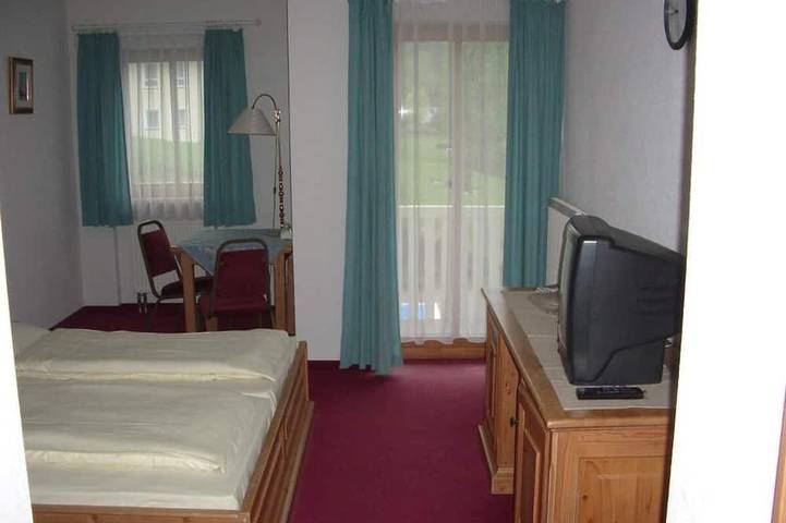 Hotel für 3 Personen in Lindberg - 2