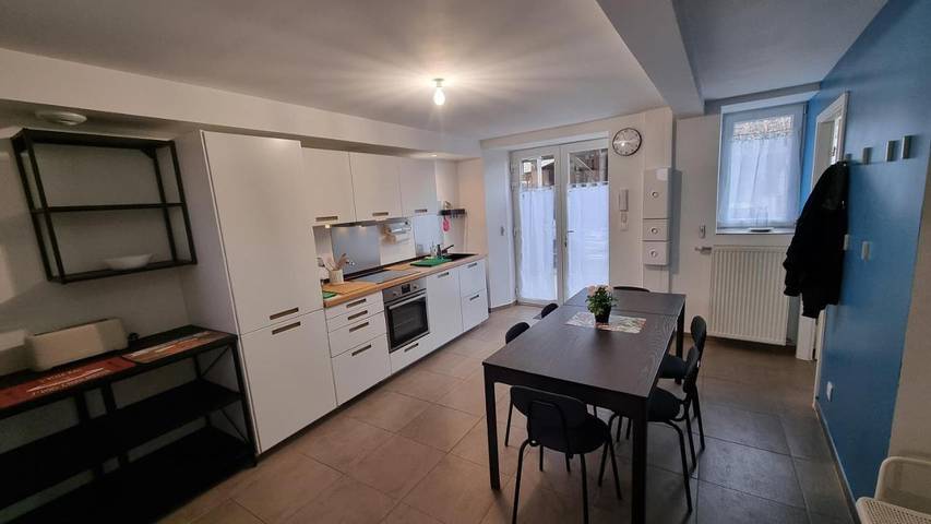 Gîte pour 6 personnes, avec terrasse et vue à Zillisheim