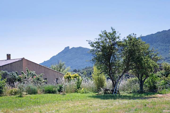 Location de vacances pour 6 personnes, avec Jardin