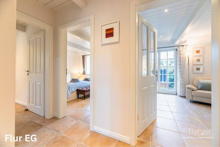 Ferienhaus für 6 Personen, mit Terrasse und Garten in Oevenum - 4