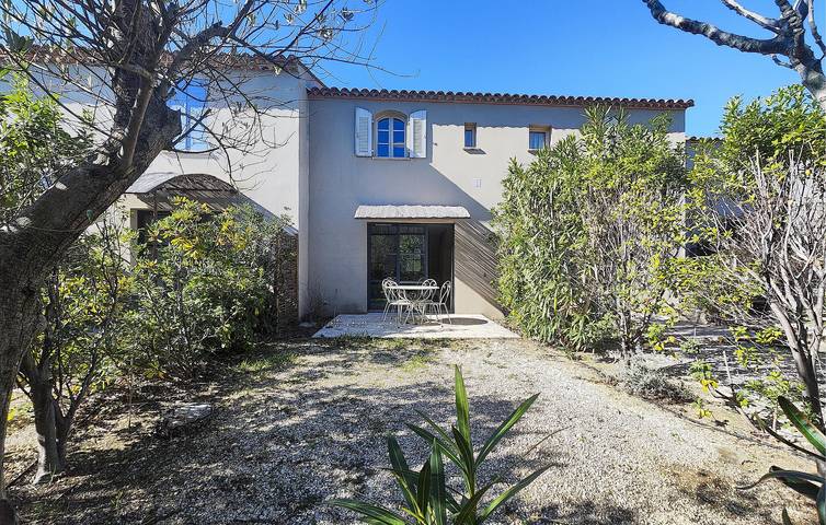 Location de vacances pour 4 personnes, avec Terrasse et Jardin à Saint-Laurent-de-la-Cabrerisse