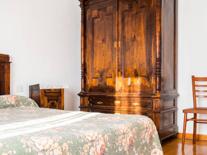 Casa encantadora en Ourol con vista a la montaña, gran jardín. in Miñotos, Ourol