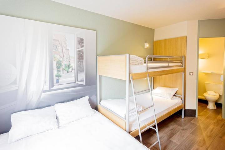 Hôtel pour 4 personnes à Saint-Sébastien-sur-Loire - 3