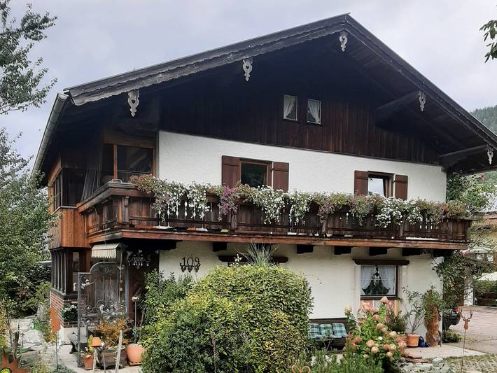 Ferienwohnung für 4 Personen, mit Terrasse und Garten in Inzell