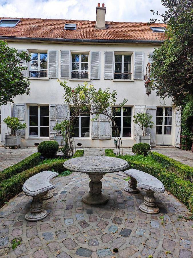 Maison d’hôte pour 2 personnes, avec jardin et jacuzzi