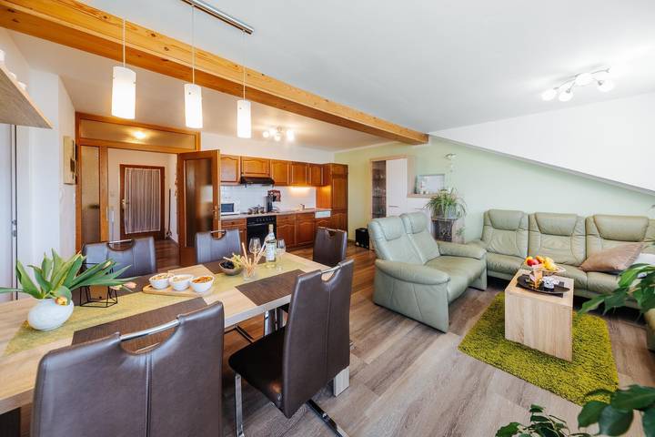 Ferienwohnung für 5 Personen, mit Seeblick und Garten sowie Ausblick, mit Haustier am Klopeiner See - 4