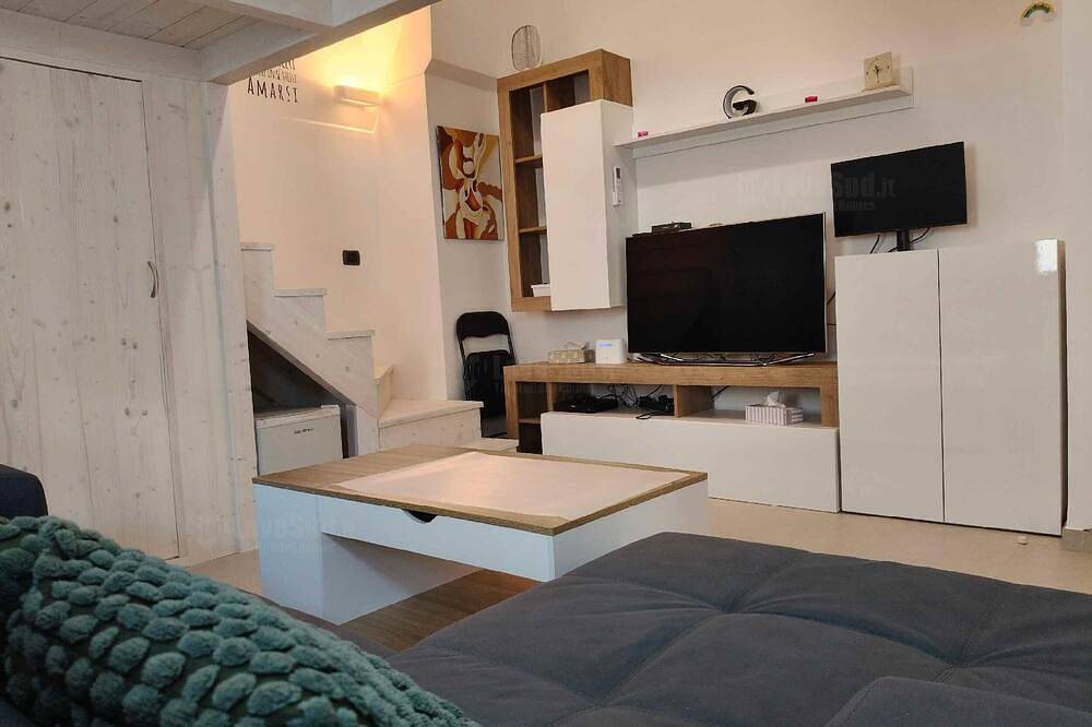 Casa della Nonna - One Bedroom House, Sleeps 4 in Castrignano del Capo, Gulf of Taranto