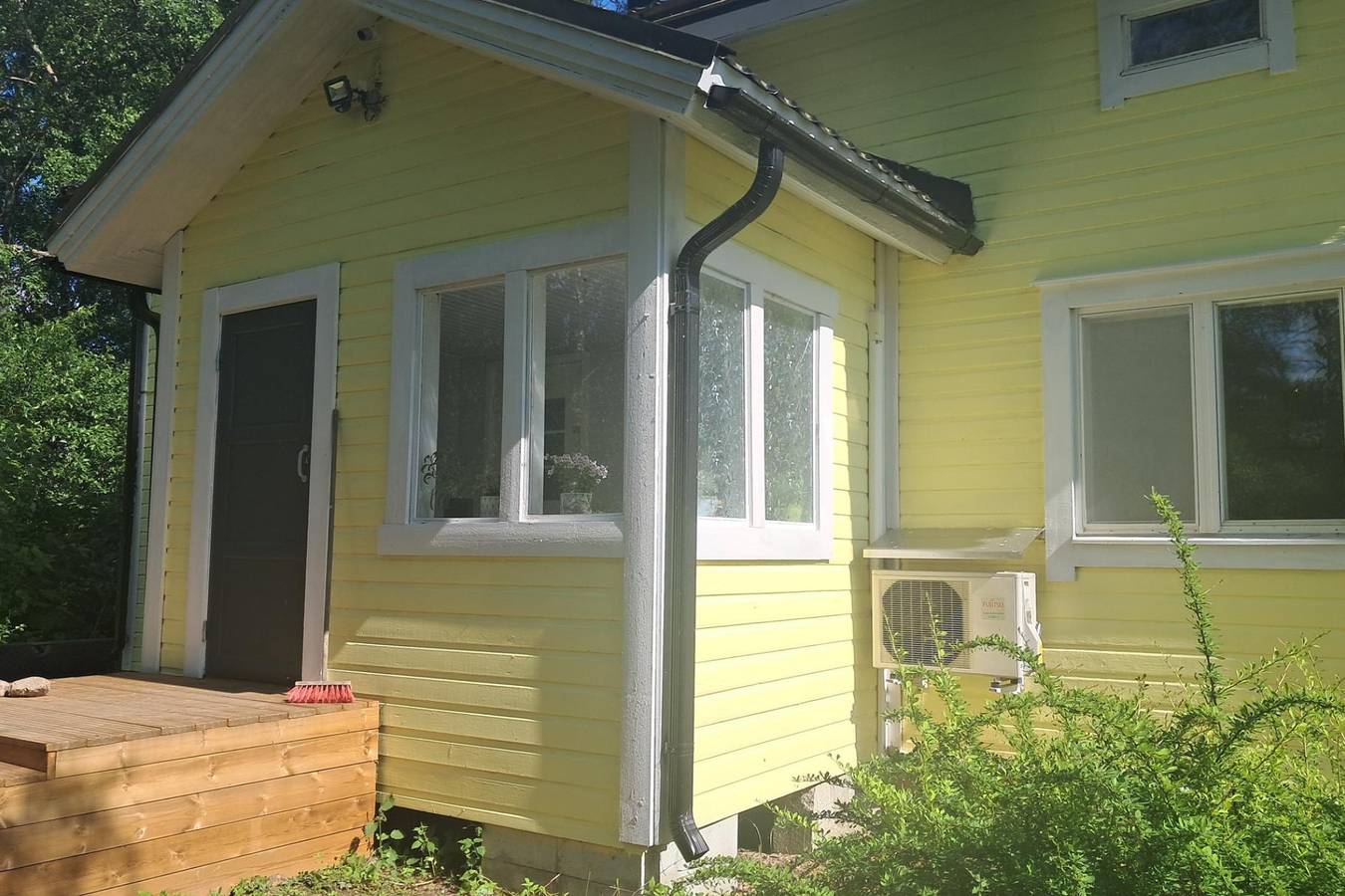 Pet friendly house with wood sauna - Sleeps 8 in Vallée de la Kymi