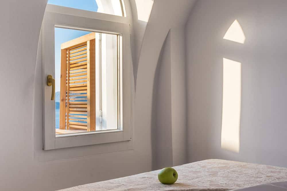 Sommerliebhaber Villa | Privater Außenpool | Whirlpool und Panoramablick auf die Caldera in Akrotiri, Santorin