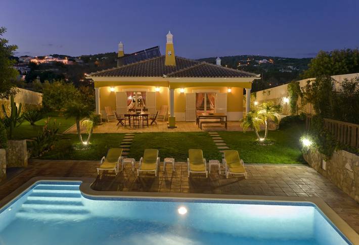 Location de vacances pour 8 personnes, avec balcon et jardin dans Boliqueime - 4