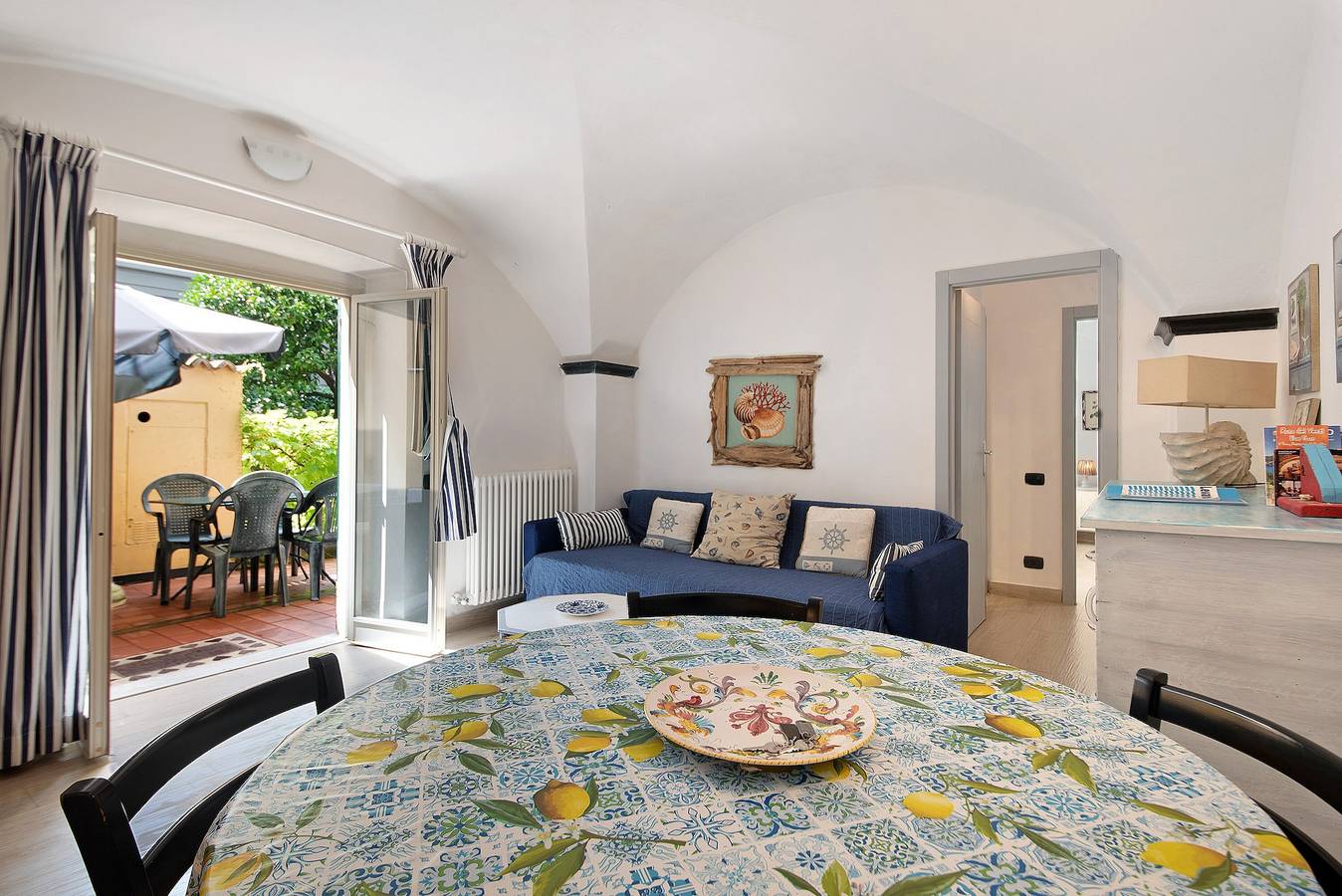 Entire apartment, Apartment 'Oceane Paradise - Luigi 14' with Sea View, Balcony and Wi-Fi in Levanto, Levanto Municipality