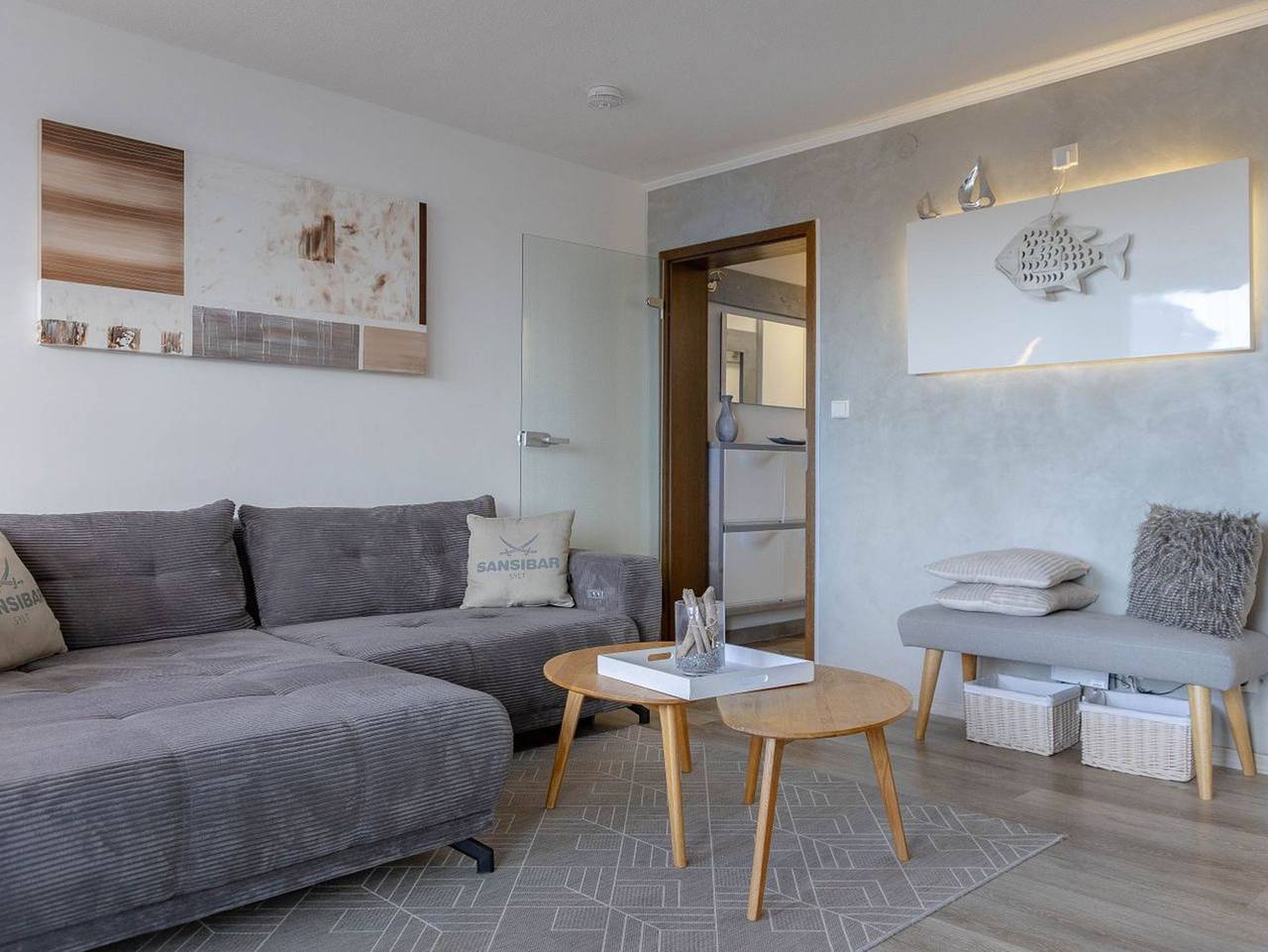 Ganze Ferienwohnung, Brandenburg 7 - Moderne 2-Zimmerwohnung in Westerland, in direkter Strandlage mit Balkon. in Westerland, Sylt (Gemeinde)