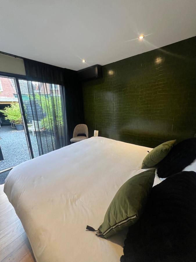 Location de vacances pour 2 personnes, avec jardin ainsi que vue et terrasse à Purmerend - 3