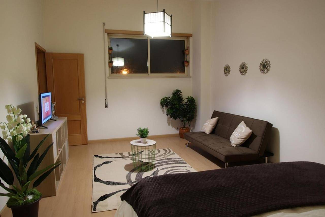 Apartamento de férias inteiro, Quartos confortáveis em casa próximo ao Mosteiro in Batalha, Leiria distrito