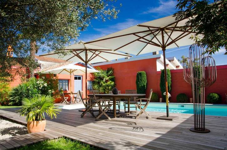 Location de vacances pour 2 personnes, avec piscine et jardin à Bègles - 2