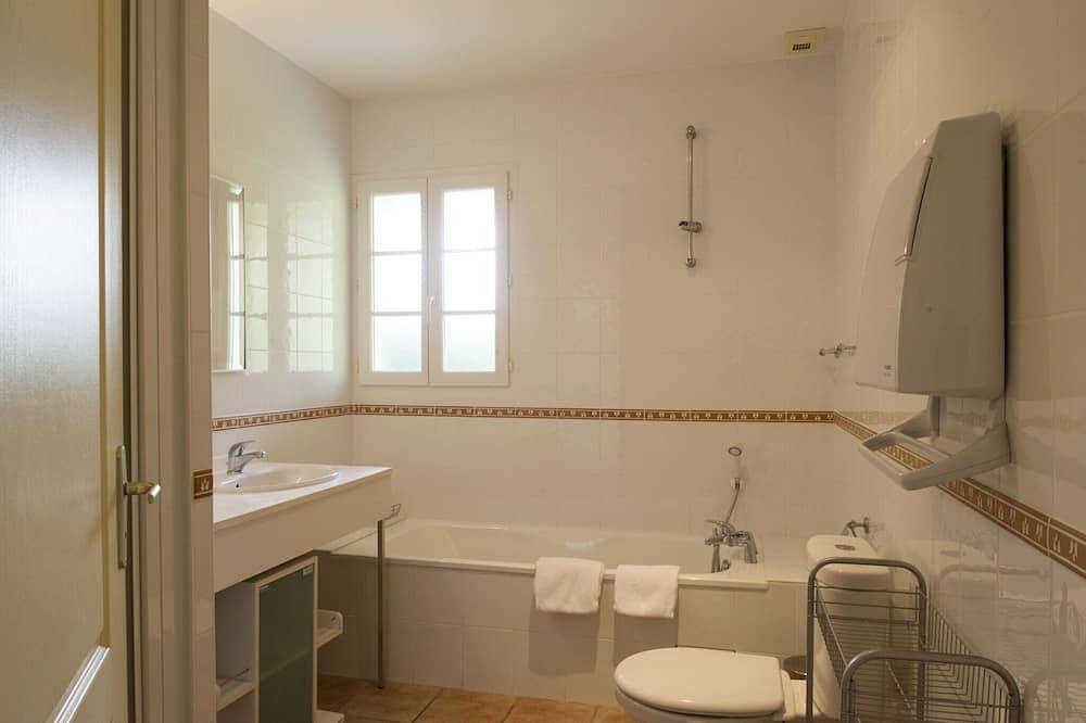 Luxe villa in Frankrijk met zwembad in Vasles, Deux-Sèvres