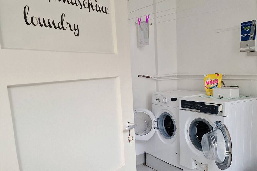 Ganze Wohnung, Casa Maria Apartments Studio mit Küche und eigenem Badezimmer in Solothurn, Kanton Solothurn