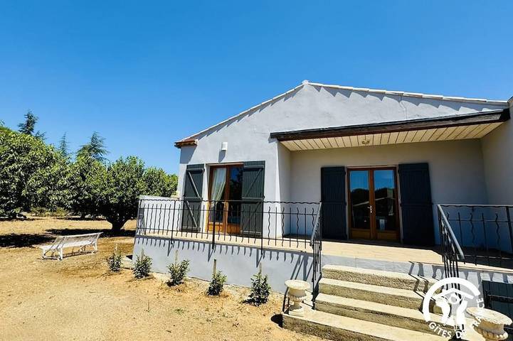 Location de vacances pour 4 personnes, avec jardin, animaux acceptés à Trausse