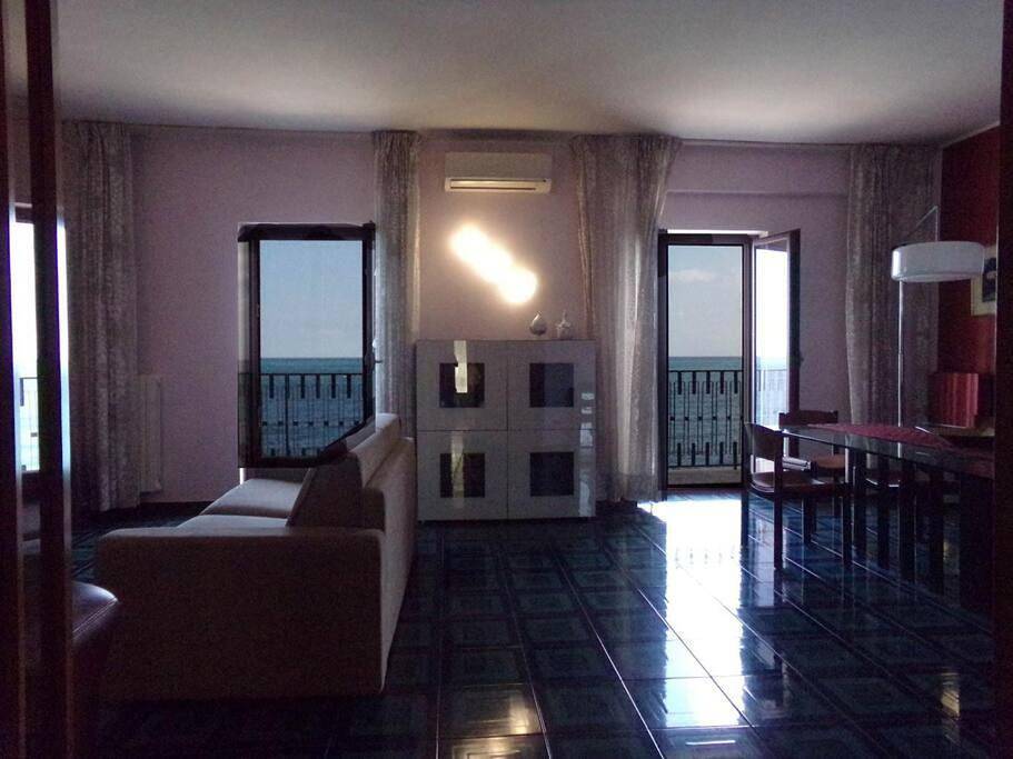 Appartamento intero, One-Bedroom Apartment in Molfetta, Provincia di Bari