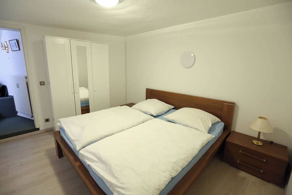 Ganze Wohnung, City Wohnung 12b - Direkt an der Fußgängerzone und dem Schlosspark Brühl gelegen in Phantasialand, Brühl