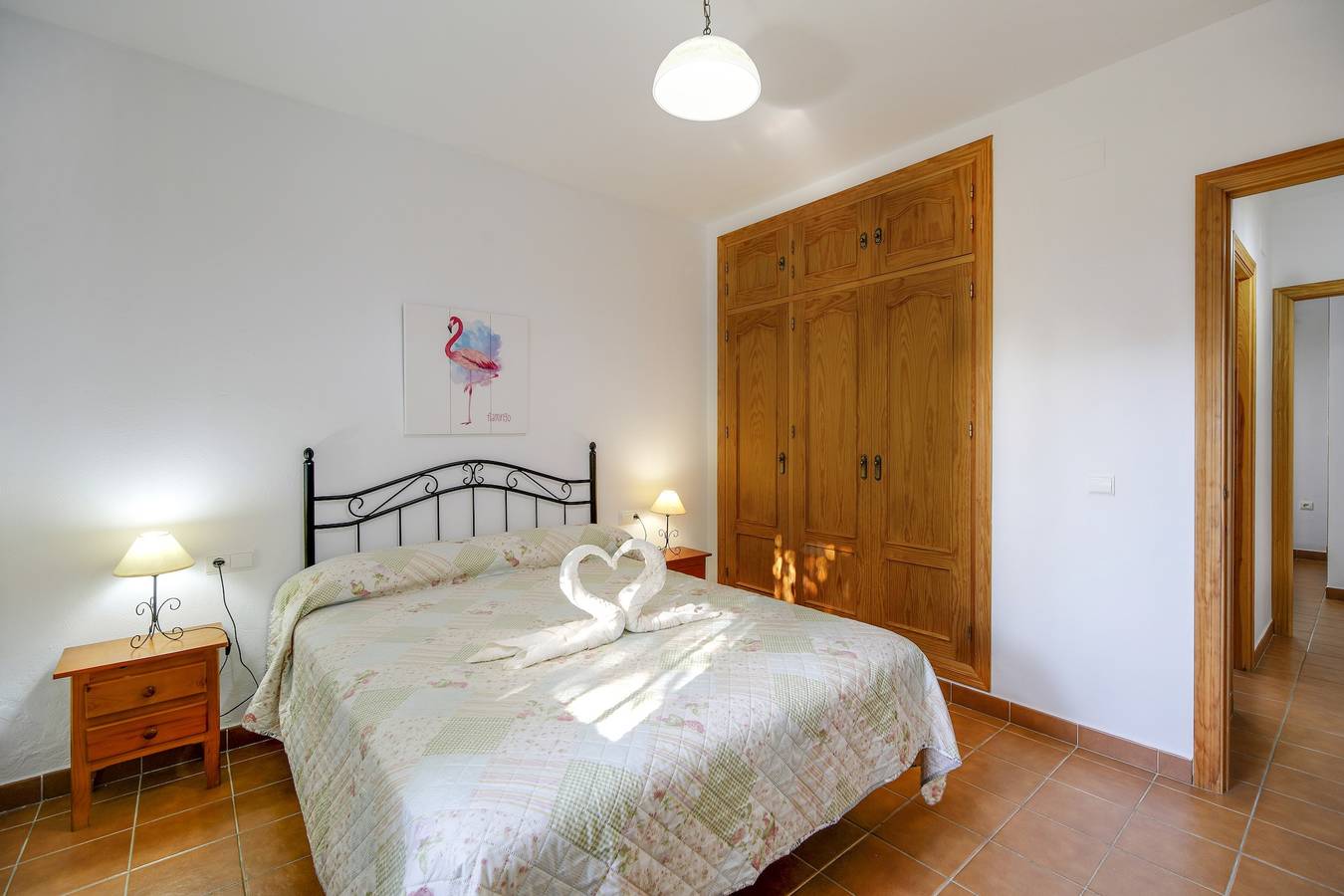 Casa de vacaciones 'Los Paraisos 2' con Wi-Fi, jardín, terraza y piscina compartida in Fuente del Gallo, Conil de la Frontera