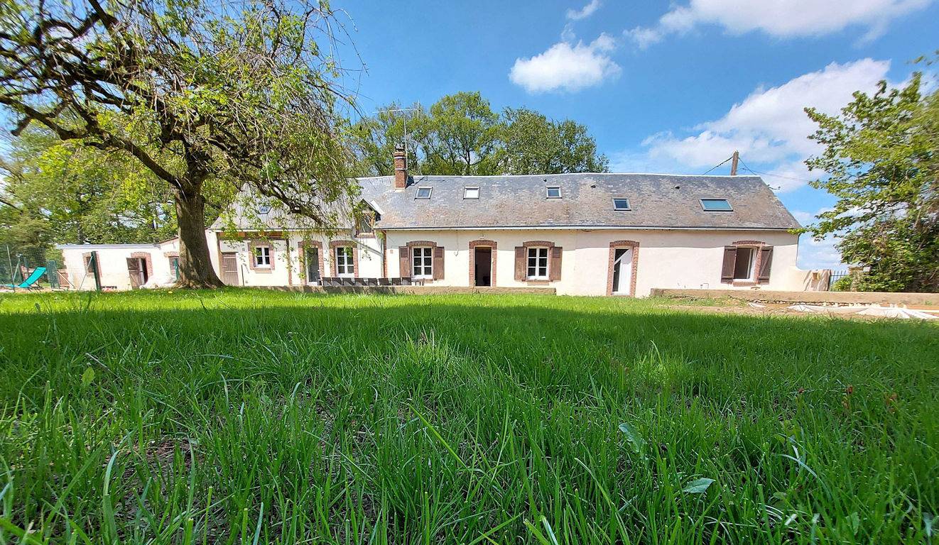 La Tonnerie - 2 x 15 pers | Piscine chauffée + Spa in Châtillon-en-Dunois, Région de Châteaudun