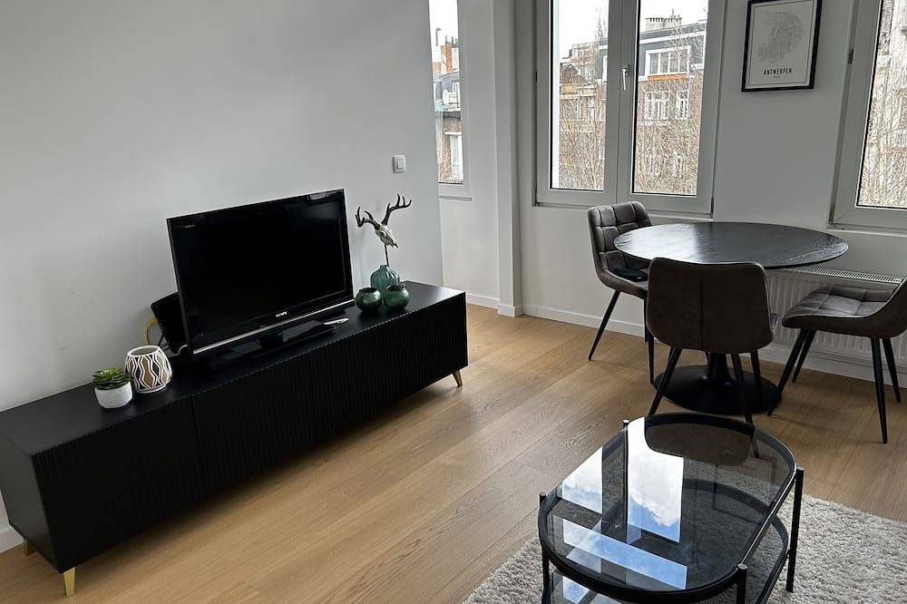Geheel appartement, Appartement à 5 min de la Gare Centrale et du Centre Ville! in Antwerpen, Antwerpen en omgeving