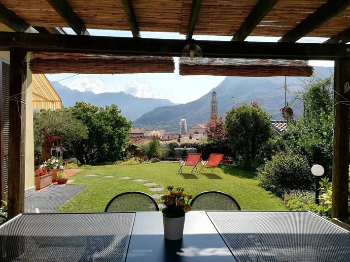 Bed and Breakfast für 4 Personen, mit Garten und Kinderpool sowie Ausblick und Pool - 1