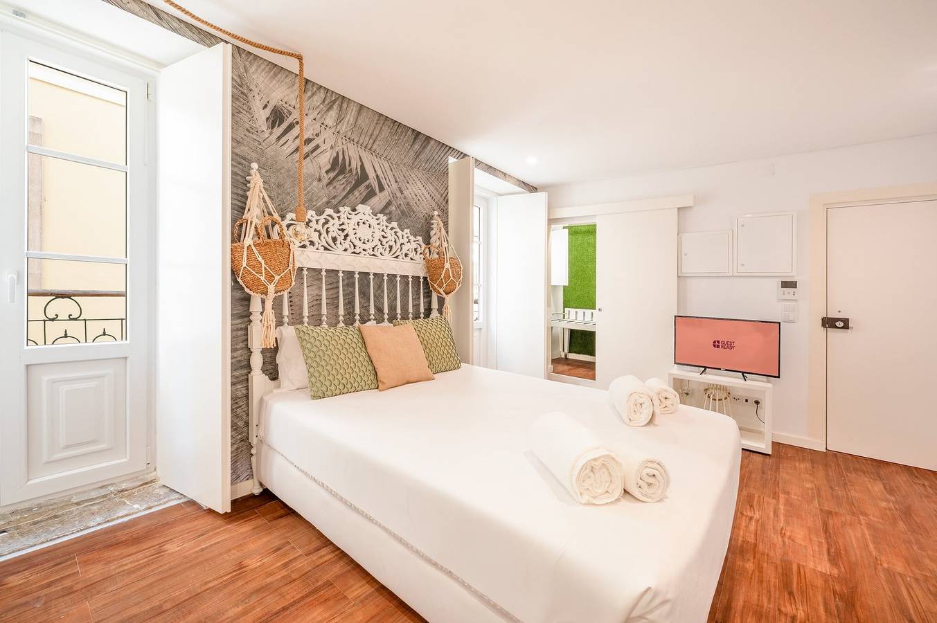 Holiday apartment in Lisbon from £91 per night