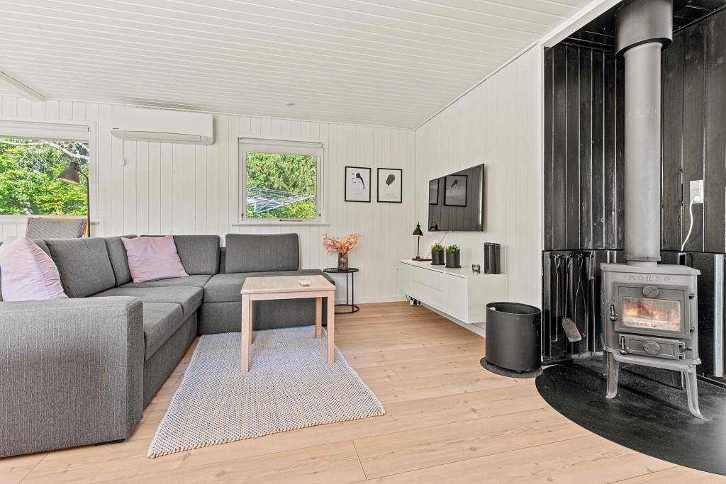 Ferienhaus für 6 Personen mit großer Holzterrasse  in Houstrup, Varde