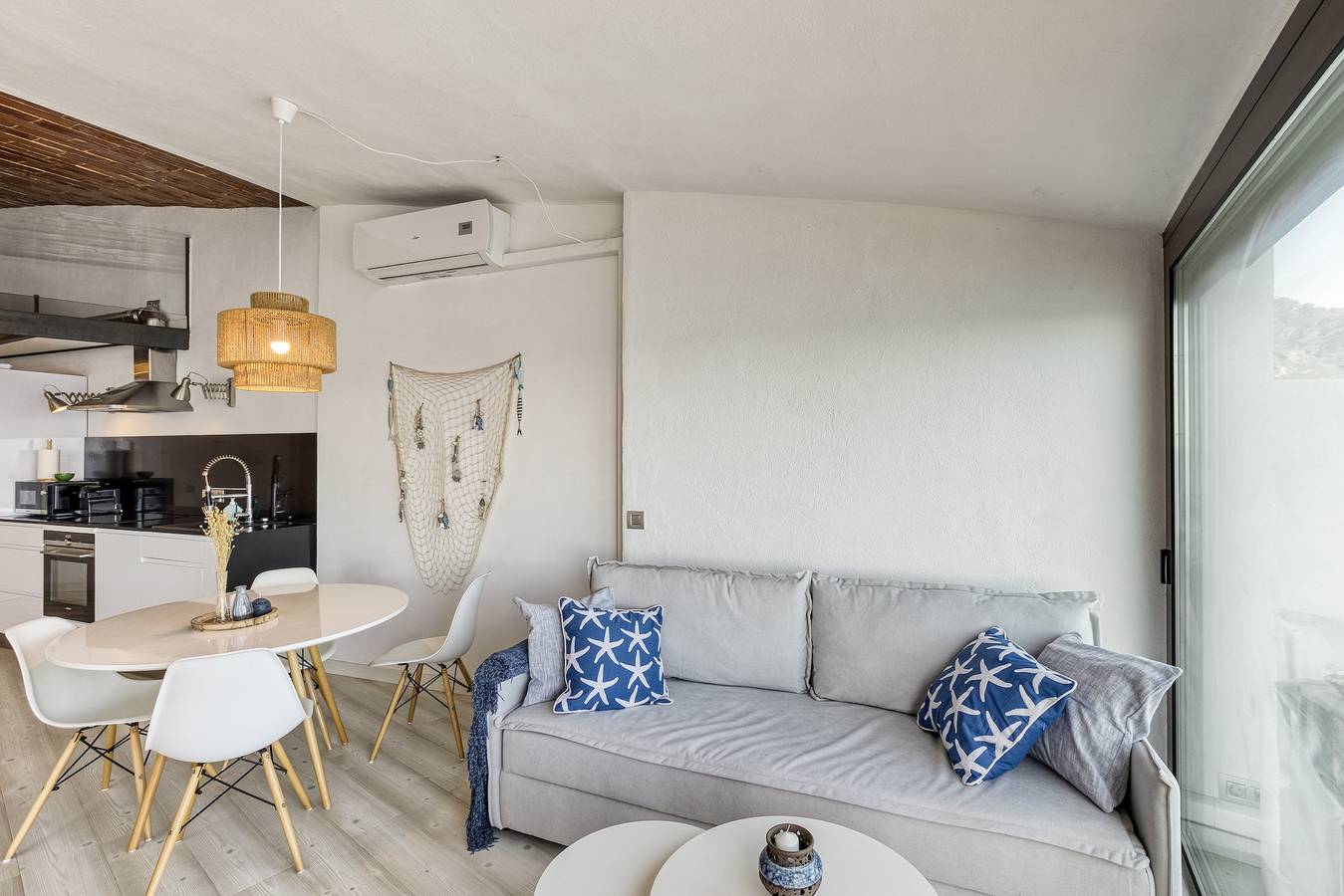 Appartamento intero, Appartamento 'Exclusivo Loft En Cap Sa Sal' con vista mare, Wi-Fi e aria condizionata in Aiguafreda (Bagur), Begur
