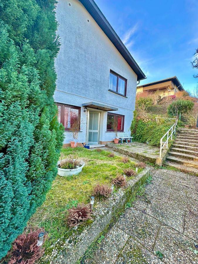 Ferienwohnung für 6 Personen, mit Terrasse und Garten sowie Sauna und Ausblick in Kleinblittersdorf