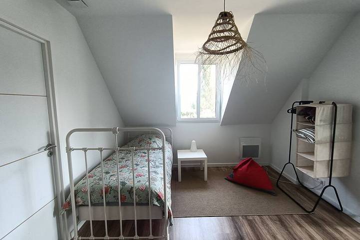 Village house 5 mn walk from shops and 10 mn from beaches. in Saint-Briac-sur-Mer, Saint-Malo und Umgebung