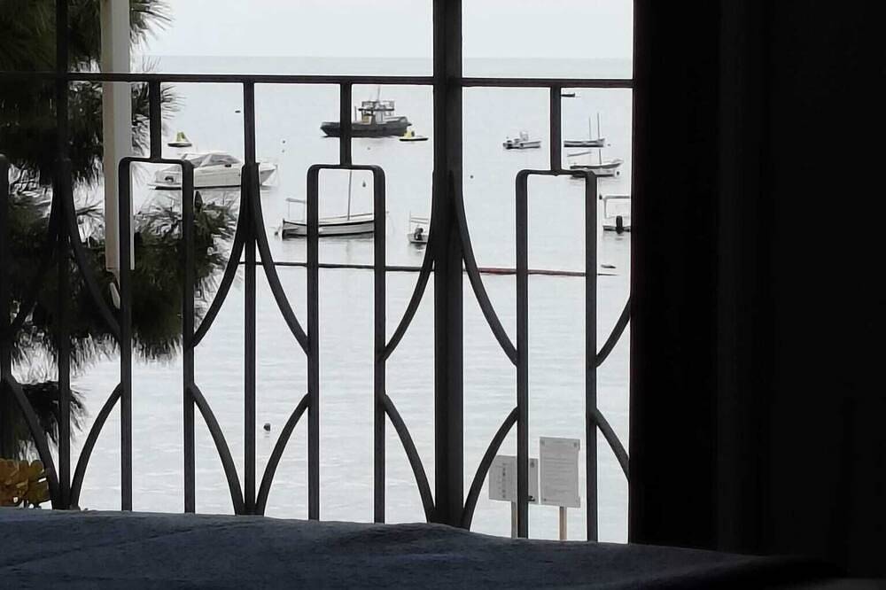 Appartement entier, Sunset Boulevard Sea Apartment in Maiori, Côte Amalfitaine