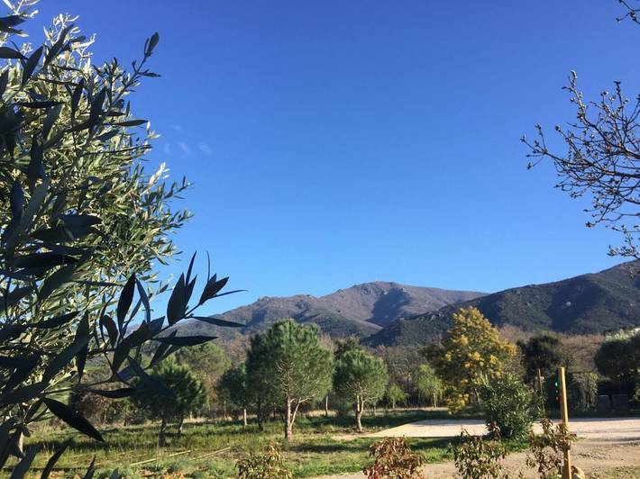 Gîte pour 4 personnes, avec jardin ainsi que piscine et vue à Saint-Génis-des-Fontaines - 2