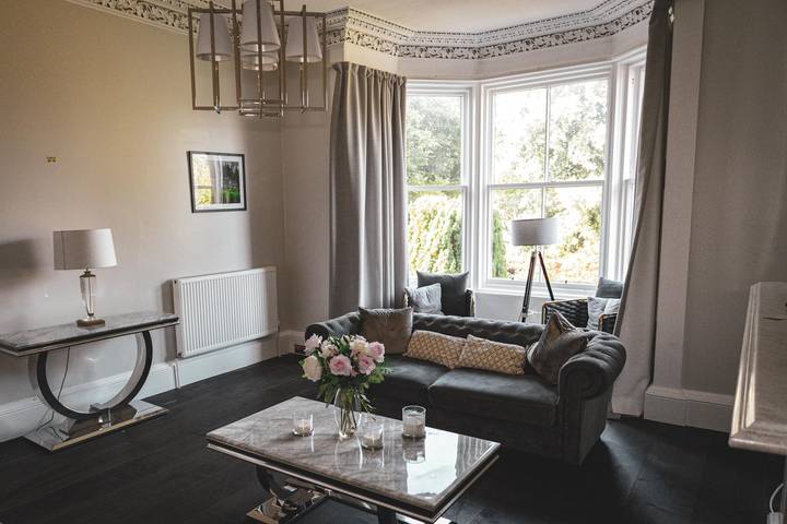 Holiday letting for 8 people in Stirling
