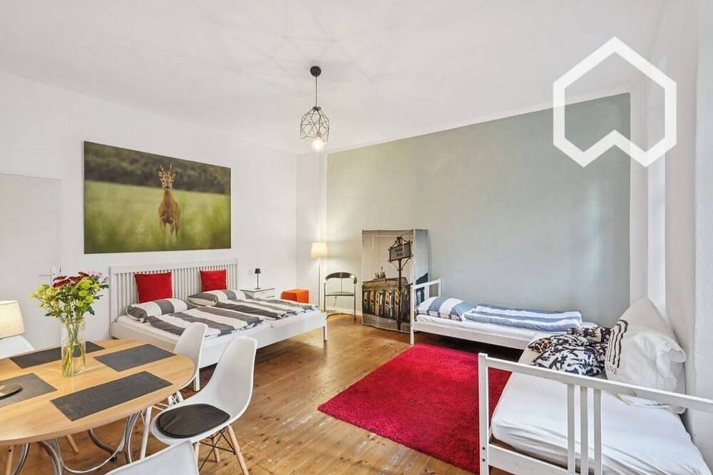 Ganze Wohnung, Berlin Garden Apartment am Savignyplatz in Charlottenburg Berlin, Berlin