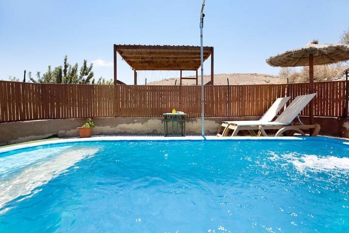 Casa de vacaciones 'Esencia Eco-rústico - Adults Only' con piscina y jardín compartidos in Gran Tarajal, Tuineje