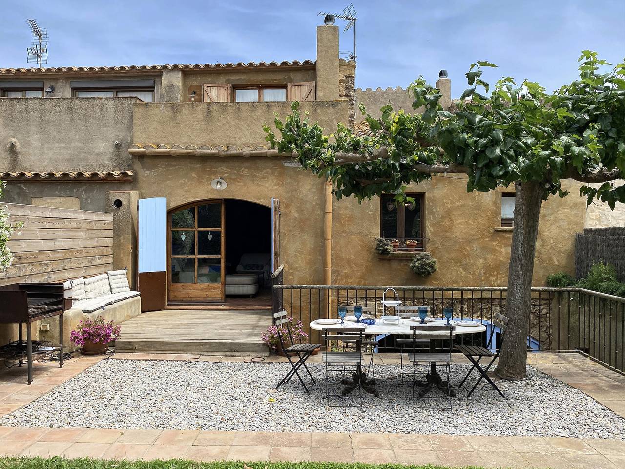 Holiday rental townhouse with swimming pool in Begur, Centre in Begur, Costa Brava