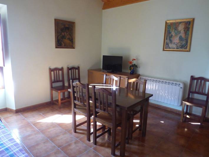 Location de vacances pour 4 personnes, avec jardin et piscine dans Bages - 4