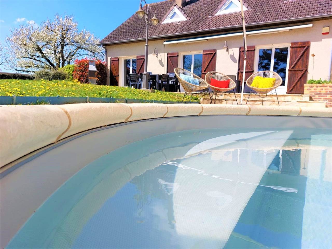 La Marbouésie - Double villa 2 x 15 pers, piscine chauffée + spa in Marboué, Région de Châteaudun