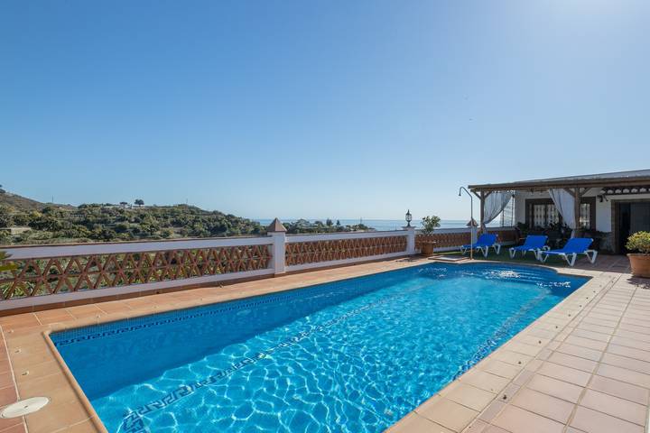 Villa „Camarón“ mit Meerblick, WLAN und Klimaanlage in Almuñecar, Costa Tropical
